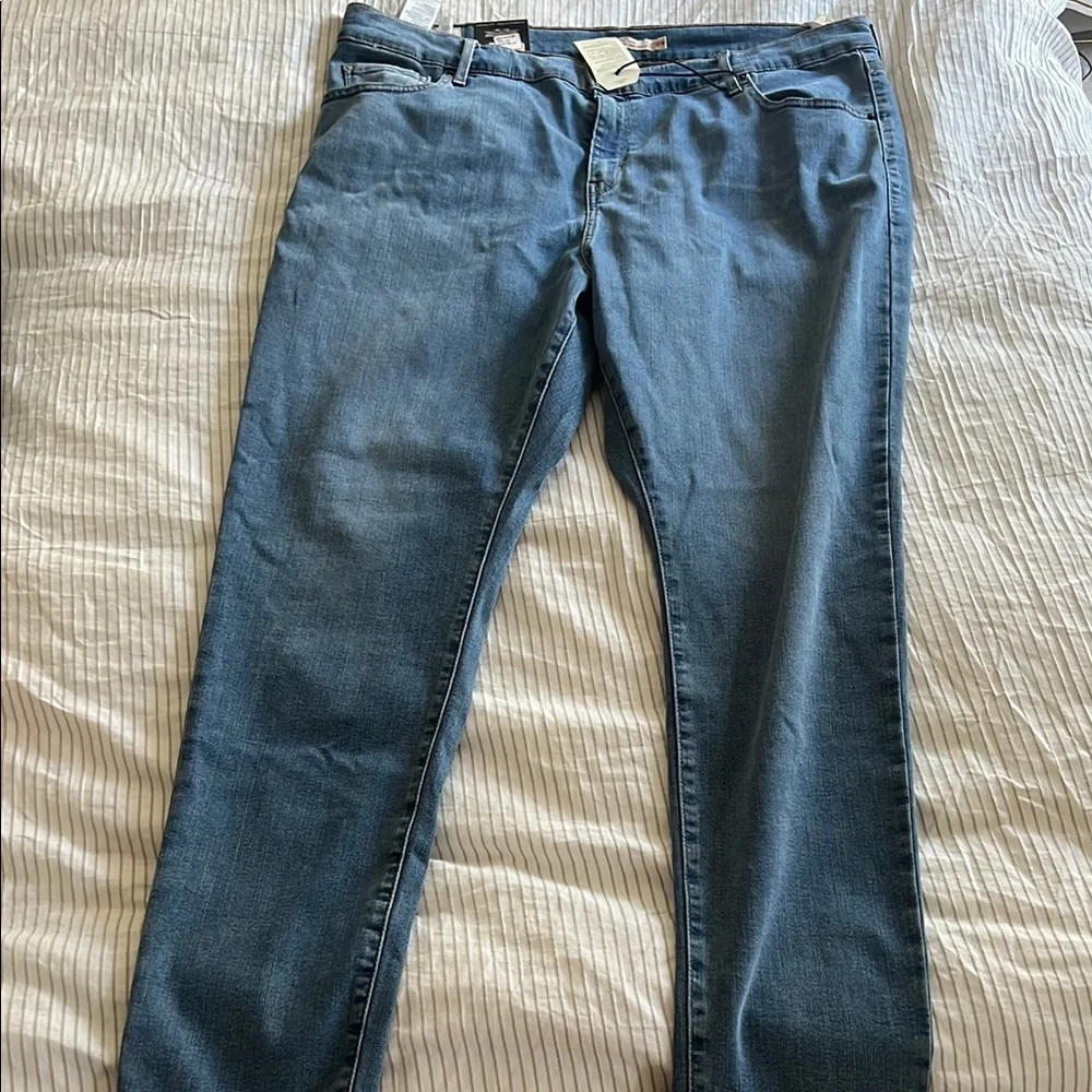 Levi's Blue Slim Jeans Classic Style - Picture 4 of 4